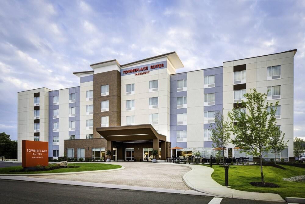 Towneplace Suites By Marriott Detroit Бельвіль Екстер'єр фото