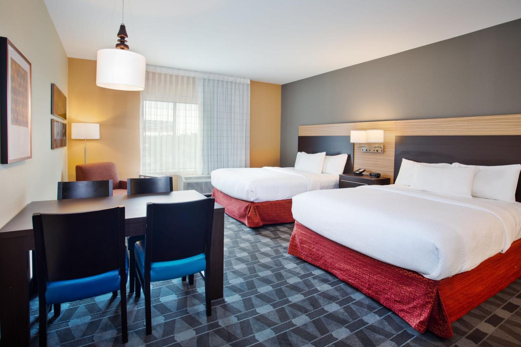 Towneplace Suites By Marriott Detroit Бельвіль Екстер'єр фото